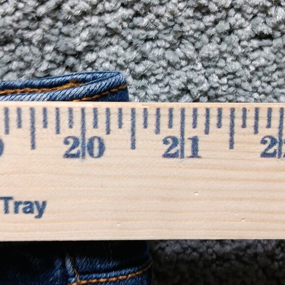 Mossimo Women’s Skinny Capri Jeans Size XL Stretch Denim - Picture 4 of 7